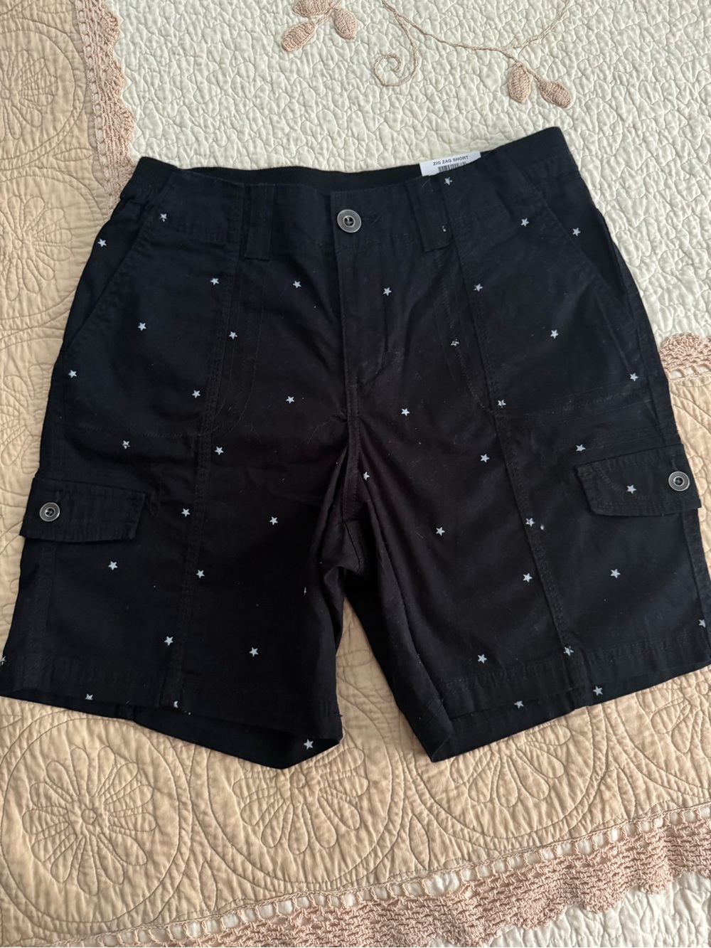 Women’s New Black Shorts Size 4